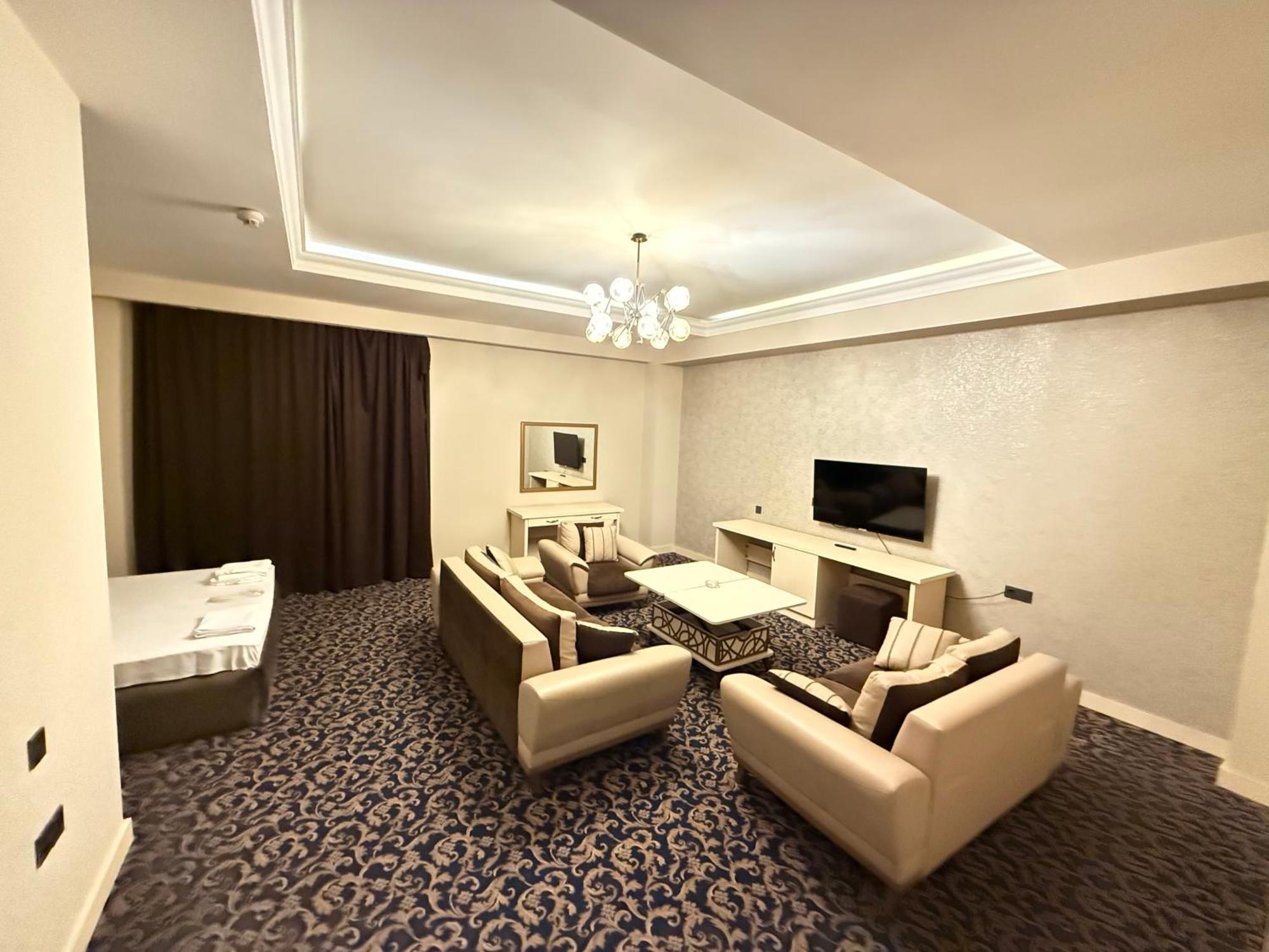 Black Mont Inn Hotel 巴库 外观 照片